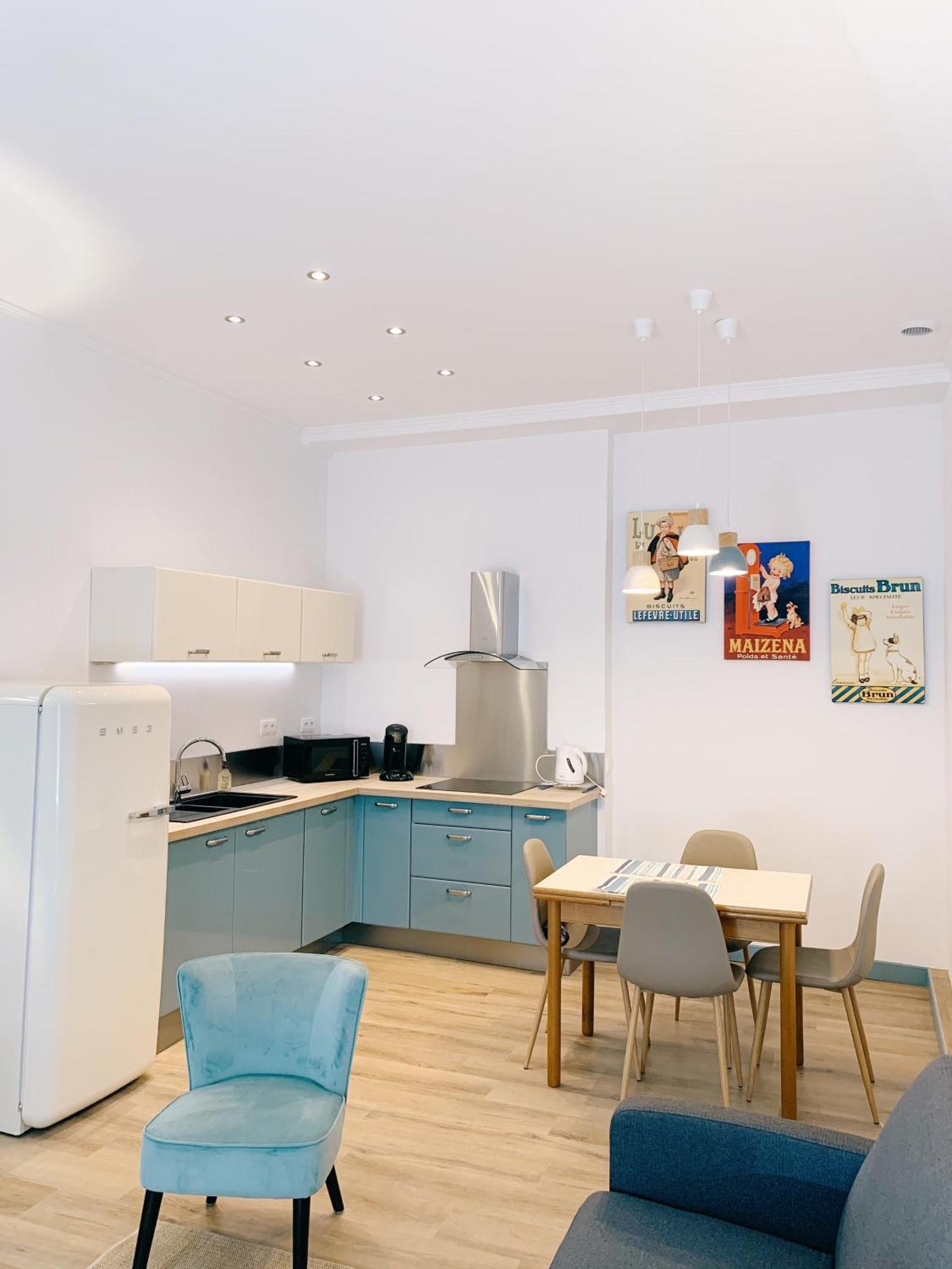 Appartamento Au Coeur Du Vieil Antibes Esterno foto